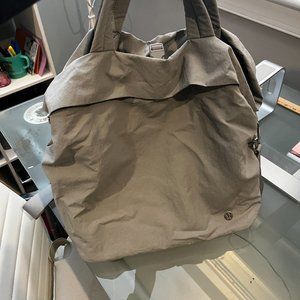 Lululemon - On My Level Bag 2.0 19L in Silver Drop